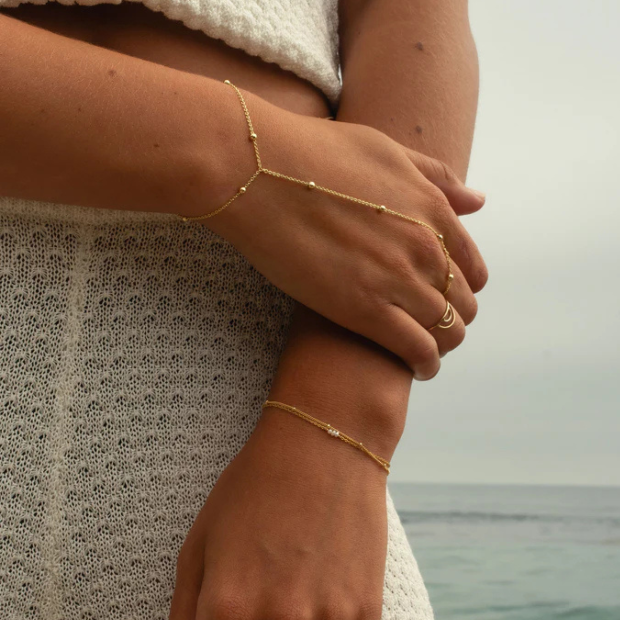 Cora Hand Chain - Let's Bag It