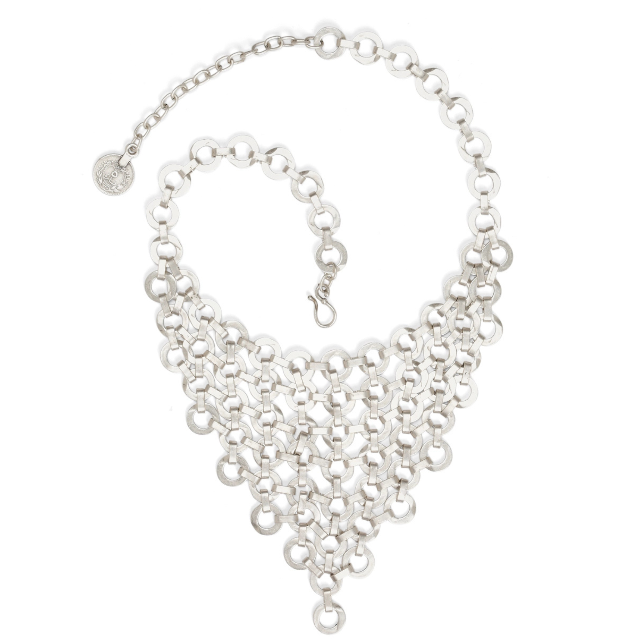 Chanour Aurora Mesh Collar necklace featuring a delicate, shimmering mesh design with a stylish, modern look.