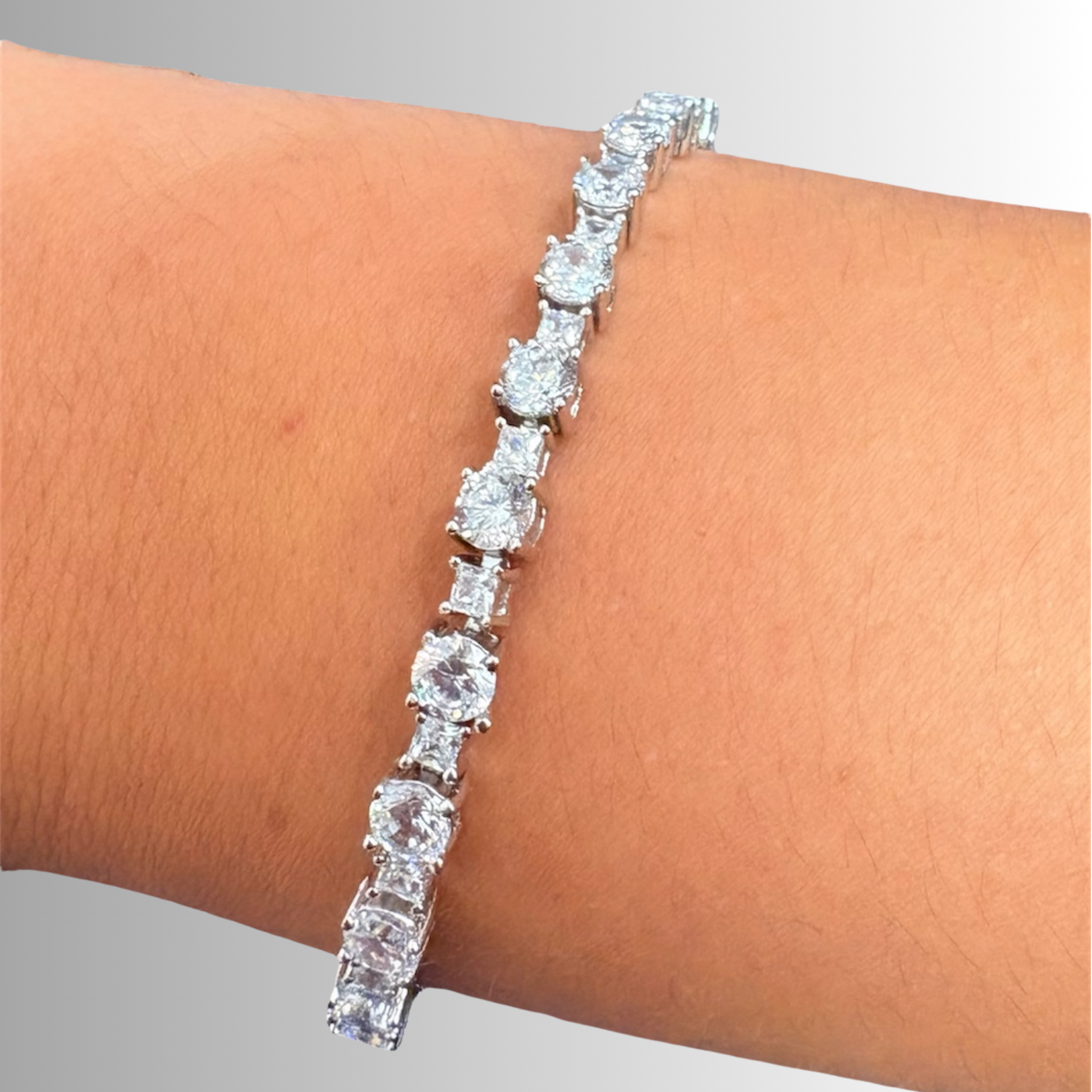 Glimmering Tennis Bracelet - Sterling Silver 925