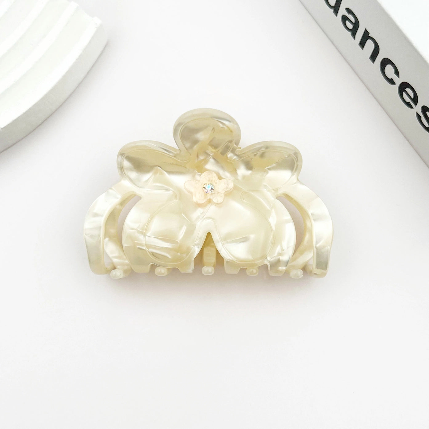 Minimalist Flower Hair Claw Clip, Elegant Floral Design