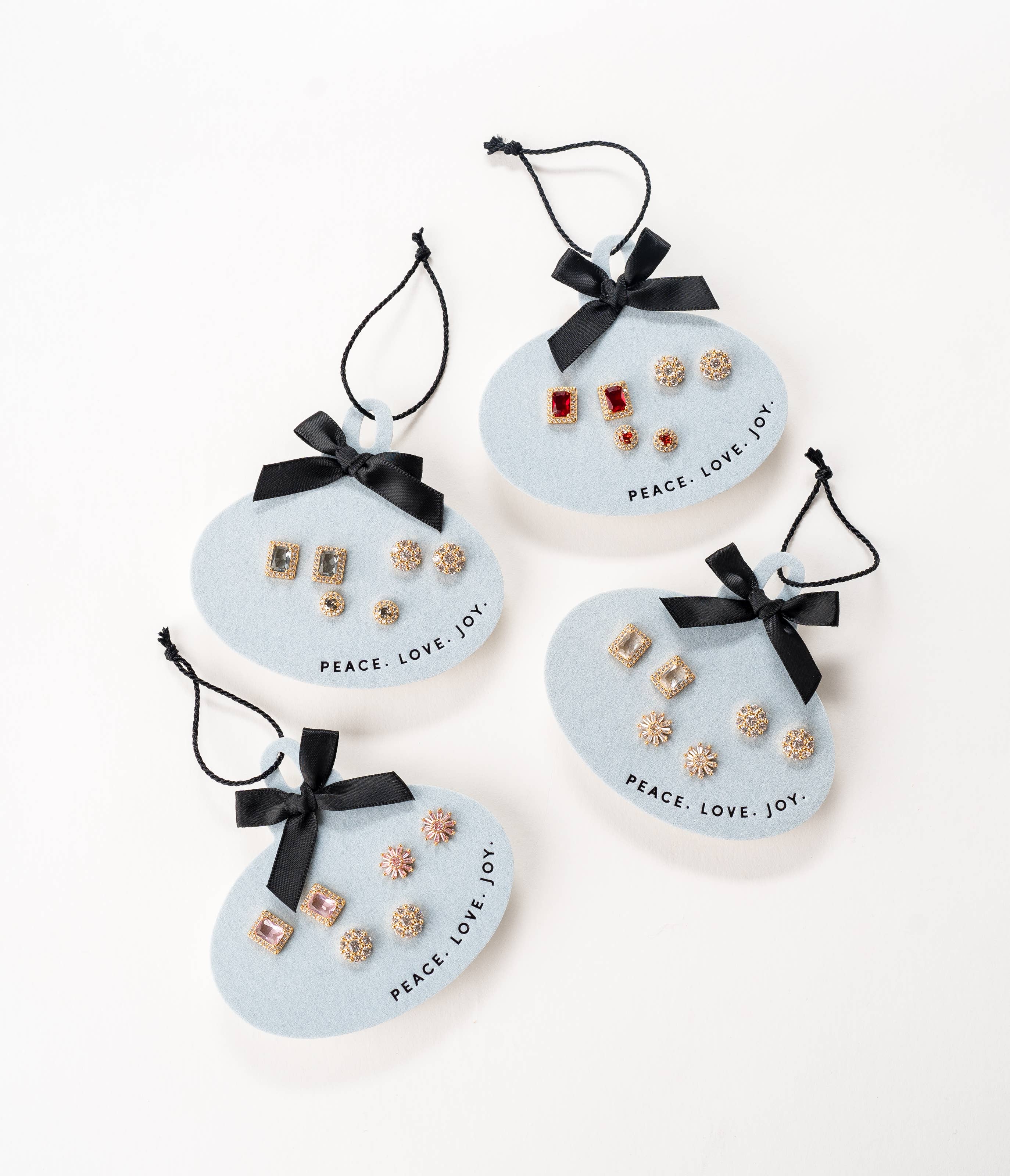 Noelle Crystal Holiday Post Set