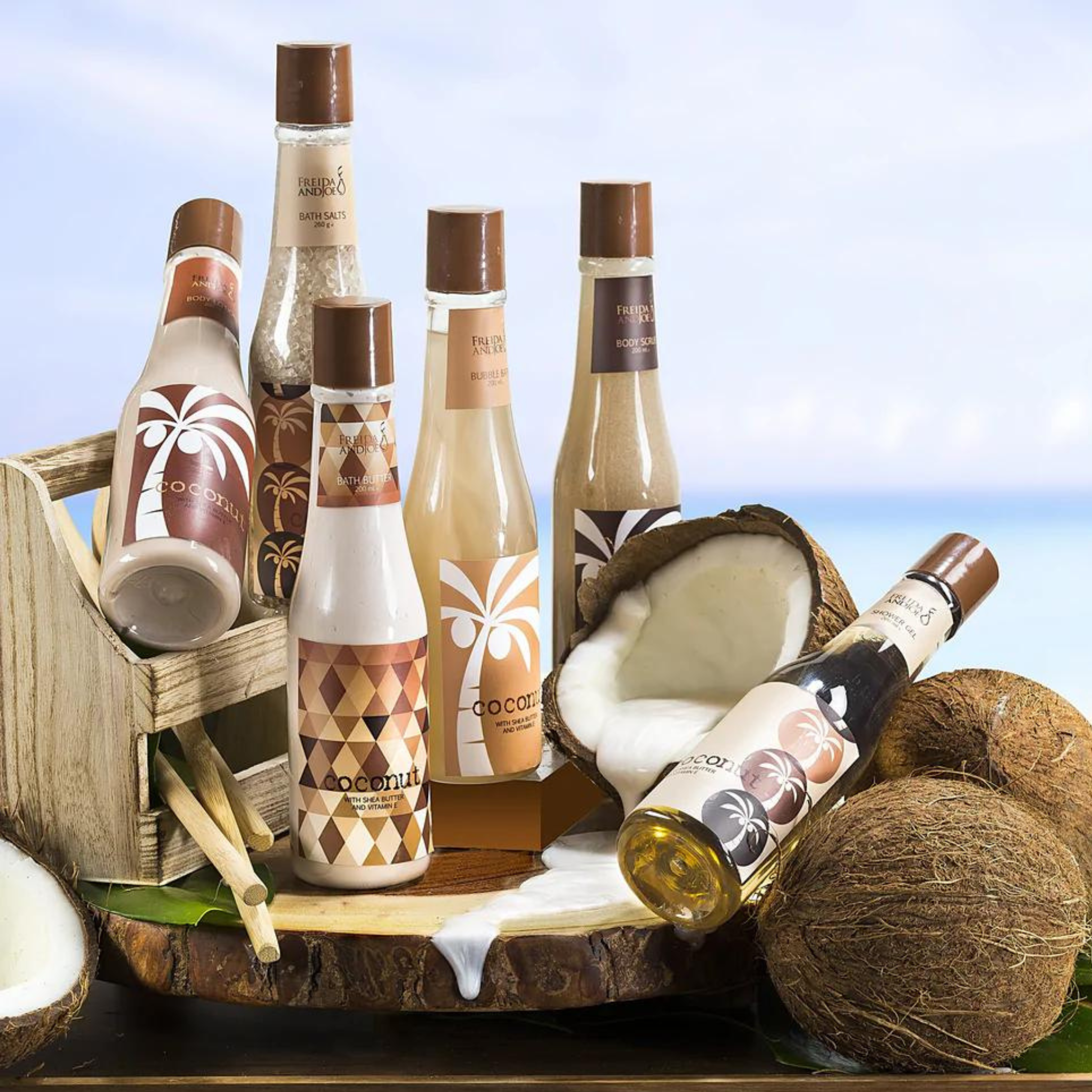 Tropical Coconut Bath & Body Gift Set in a Wooden Caddie