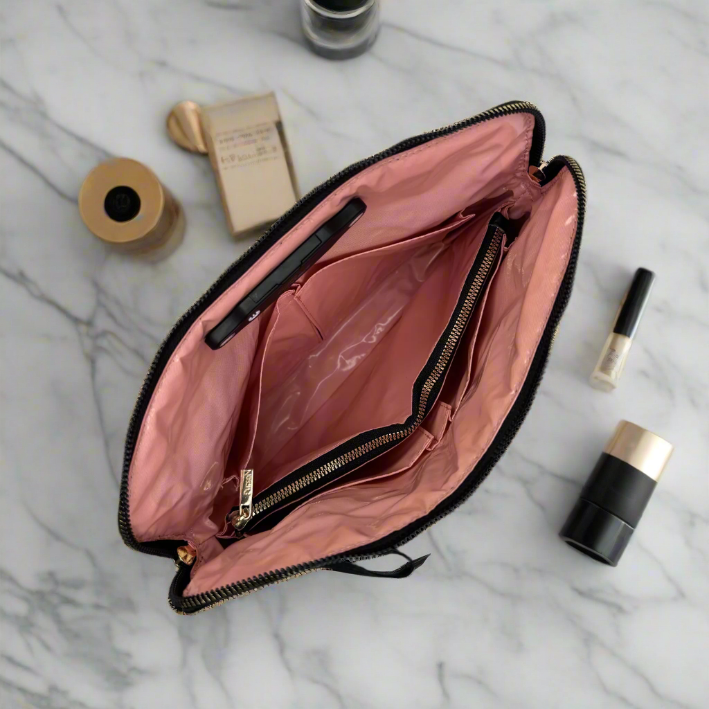 PurseN Litt Makeup Case in quilted design, compact makeup bag with zip closure, perfect for organizing cosmetics and beauty essentials.