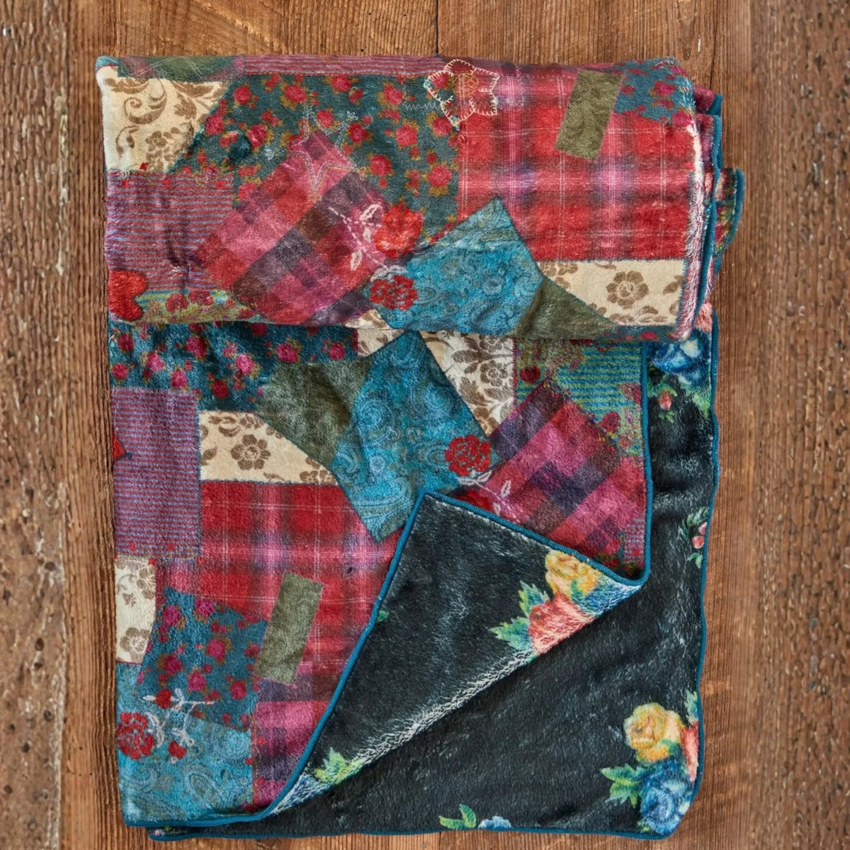 Double-Sided Cozy Throw Blanket