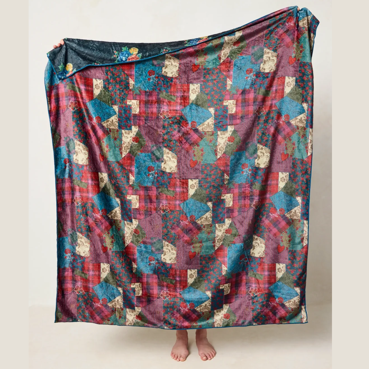 Double-Sided Cozy Throw Blanket